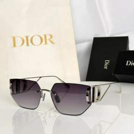 Picture of Dior Sunglasses _SKUfw79398680fw